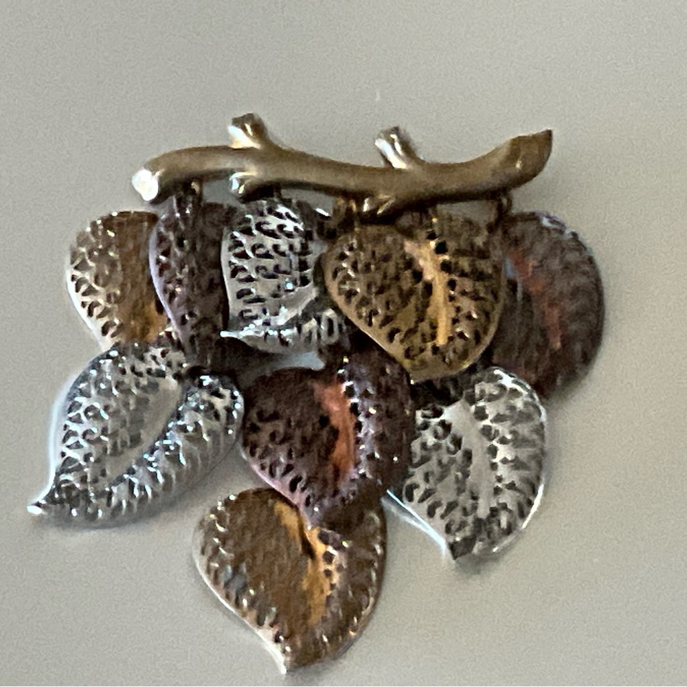 Vintage Mixed Metal Leaf Dangle Brooch Botanical Filigree Pin